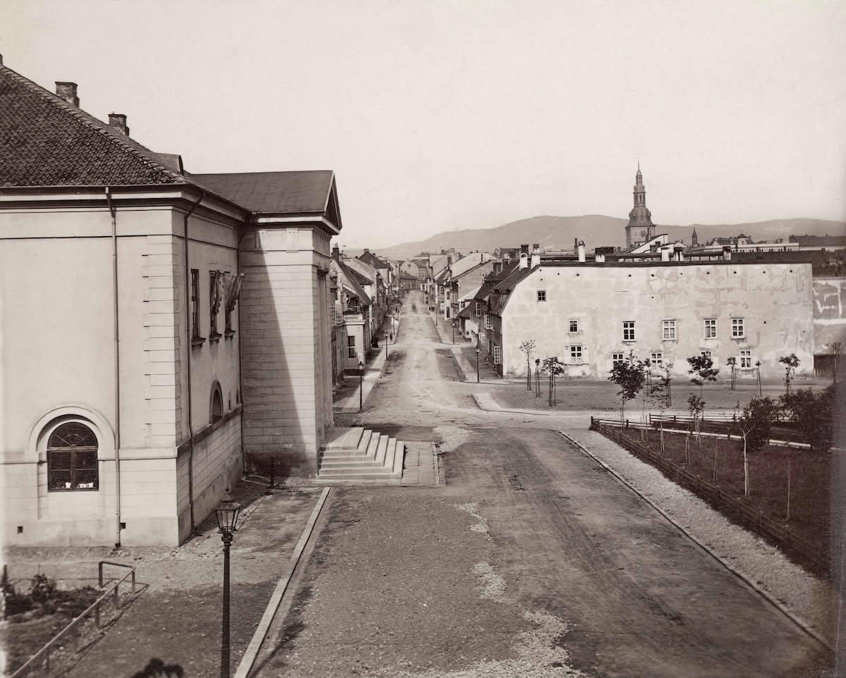 Kongens gate omkring 1870